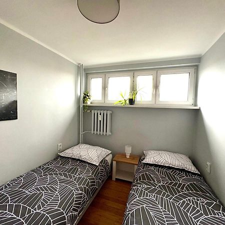 Apartament Z Widokiem Na Spodek Κατοβίτσε Εξωτερικό φωτογραφία