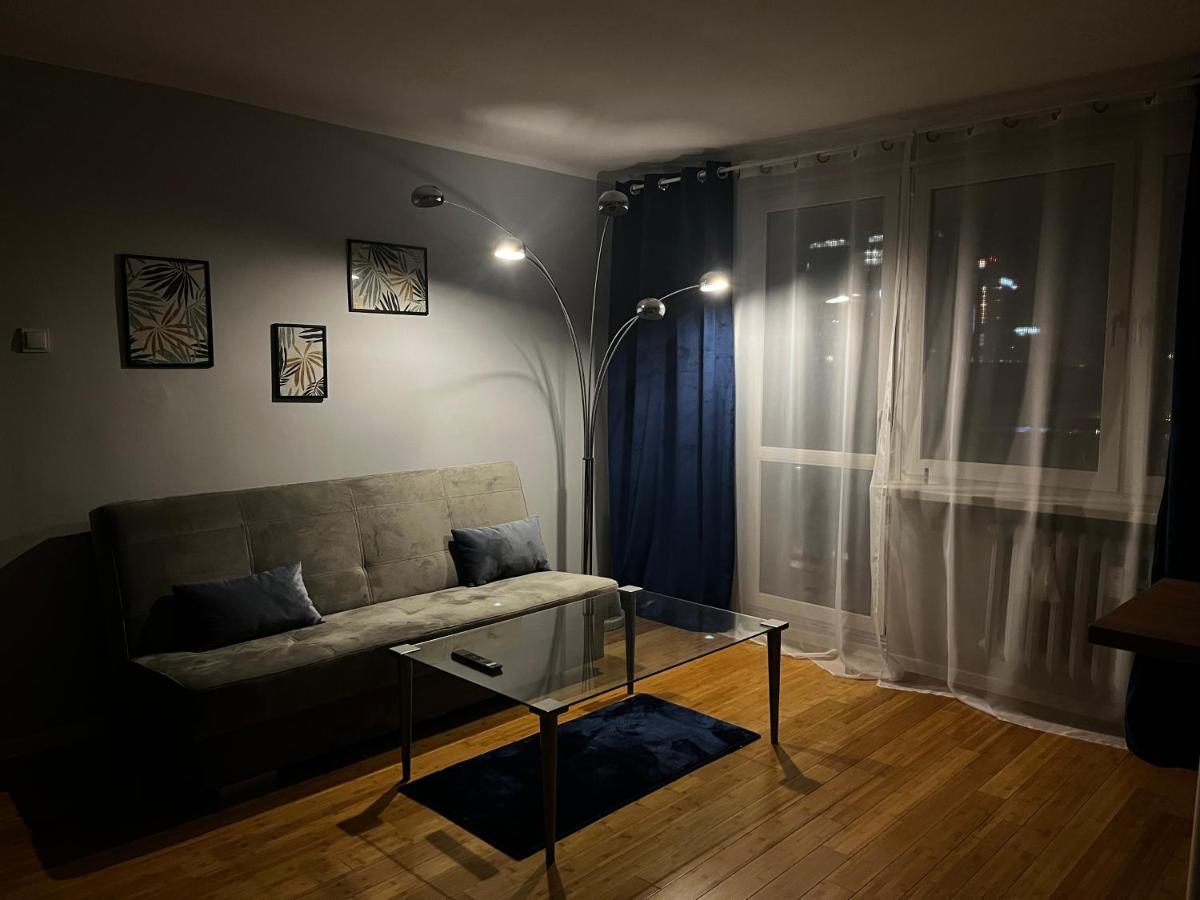 Apartament Z Widokiem Na Spodek Κατοβίτσε Εξωτερικό φωτογραφία
