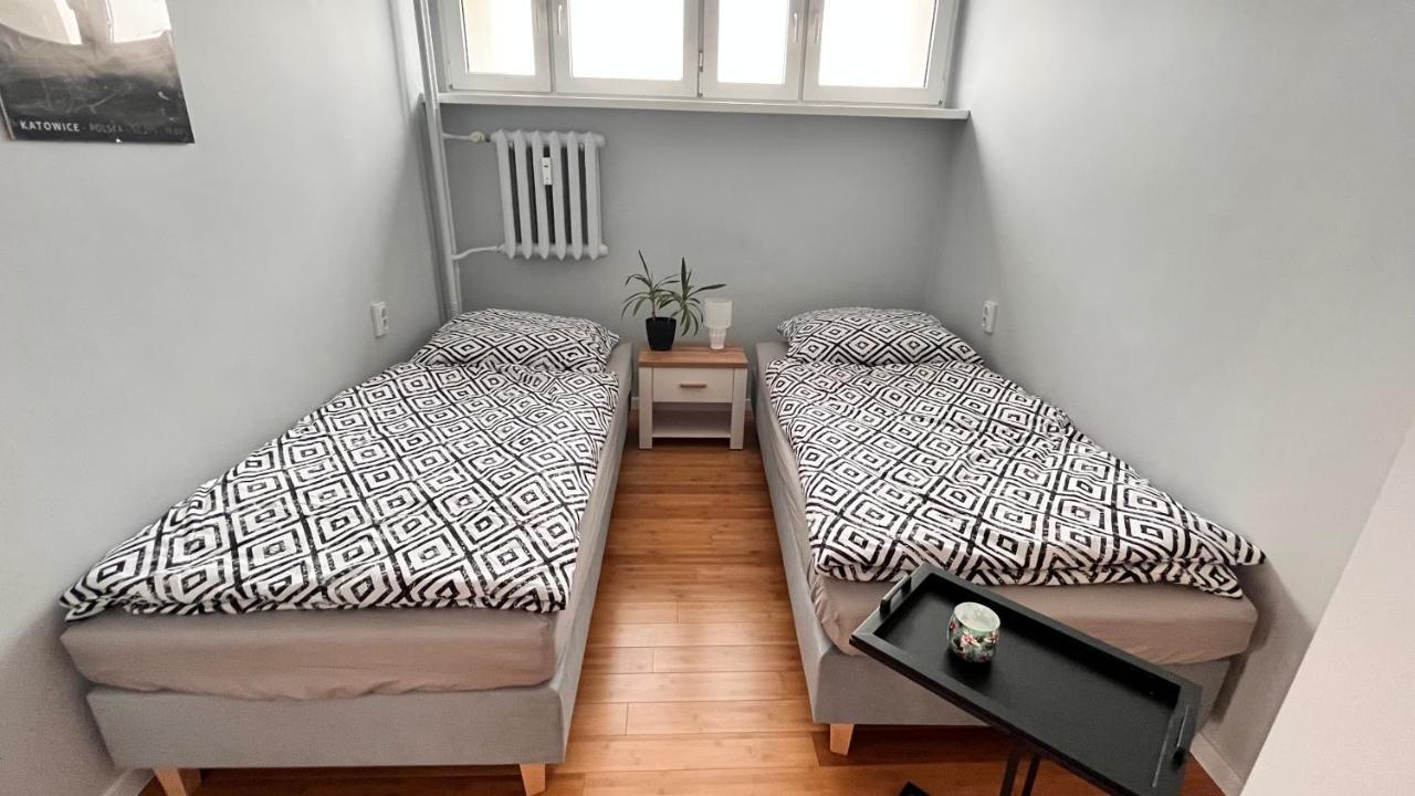 Apartament Z Widokiem Na Spodek Κατοβίτσε Εξωτερικό φωτογραφία