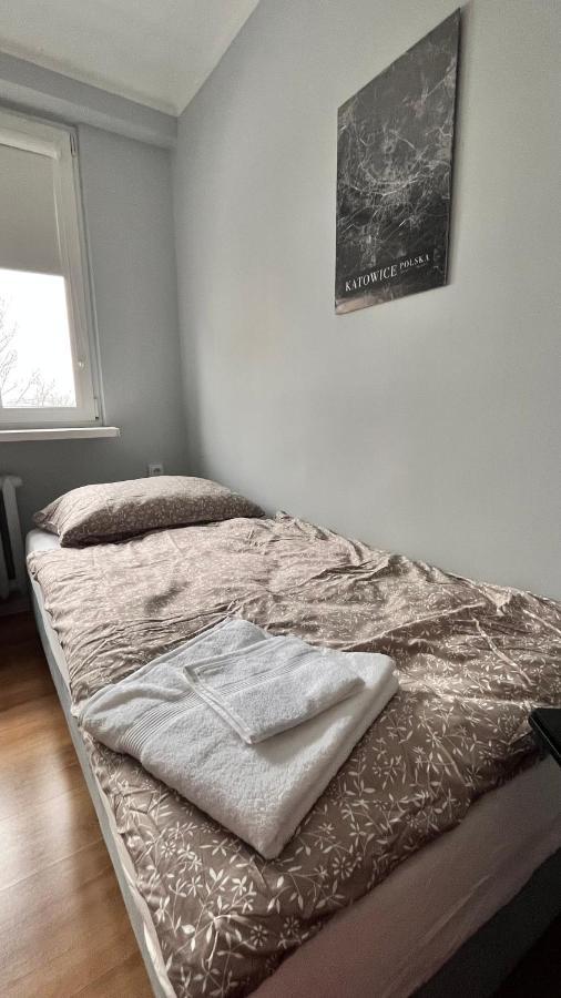 Apartament Z Widokiem Na Spodek Κατοβίτσε Εξωτερικό φωτογραφία