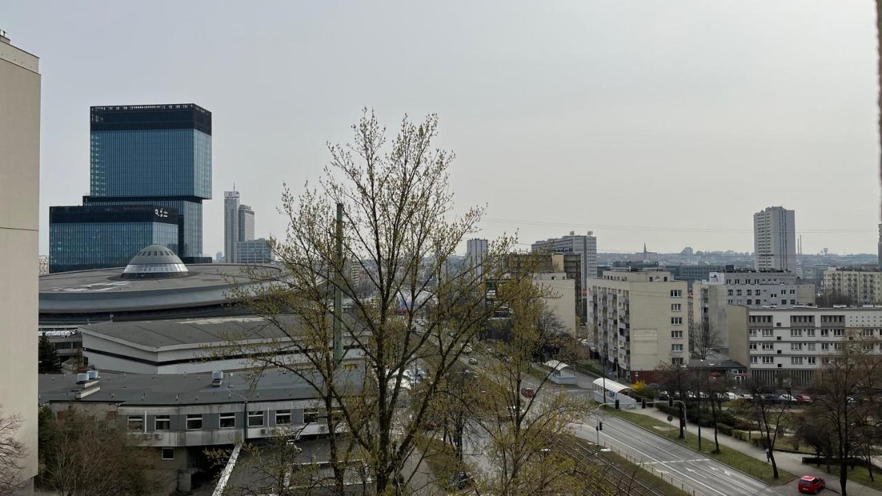 Apartament Z Widokiem Na Spodek Κατοβίτσε Εξωτερικό φωτογραφία