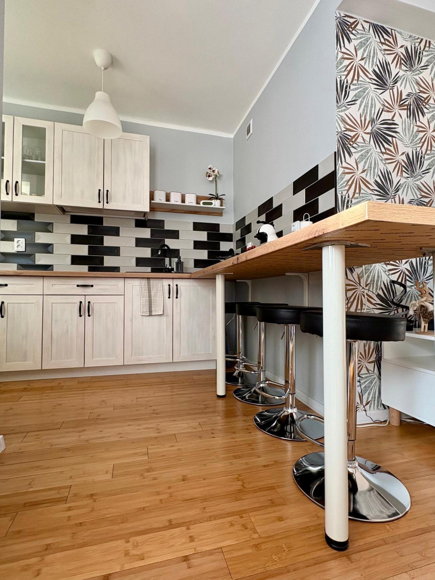 Apartament Z Widokiem Na Spodek Κατοβίτσε Εξωτερικό φωτογραφία
